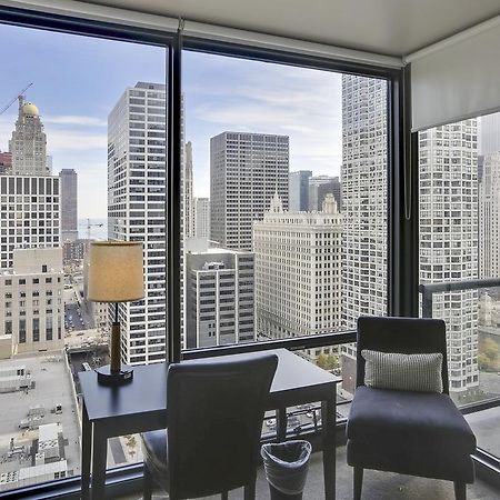 Aparthotel Bridgestreet At State And Grand à Chicago Extérieur photo