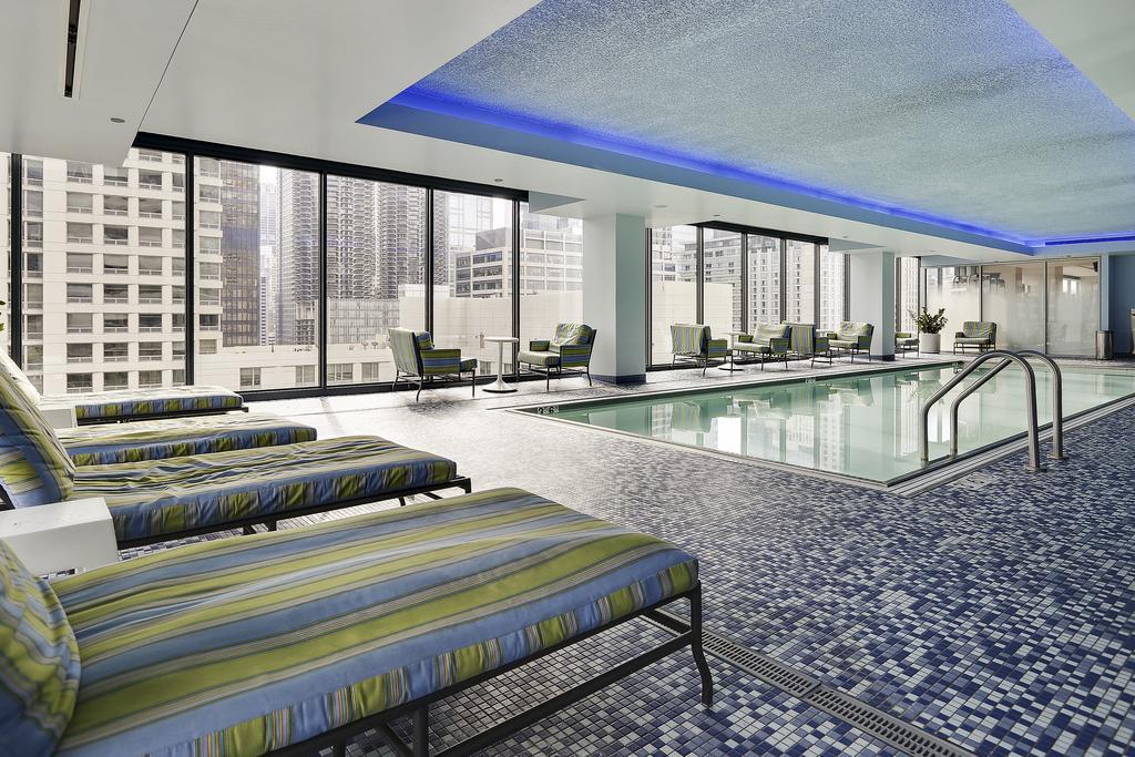 Aparthotel Bridgestreet At State And Grand à Chicago Extérieur photo